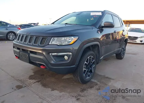 2020 Jeep Compass Trailhawk 4X4 z USA, uszkodzony, nr VIN 3C4NJDDB5LT108868